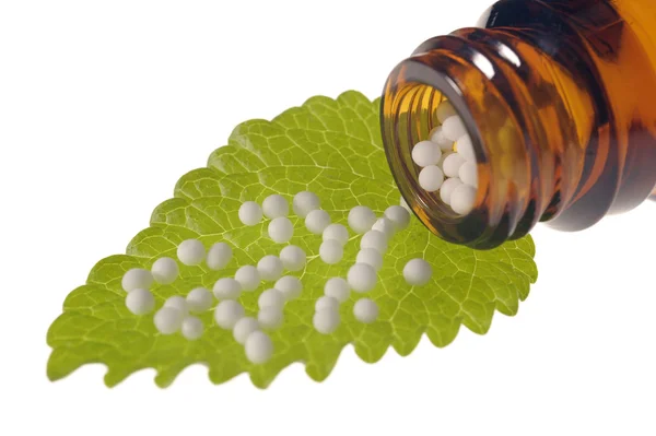 Homeopatia e glóbulos — Fotografia de Stock