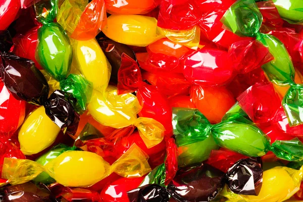 Colored candy wrapped in foil — Stock Photo, Image