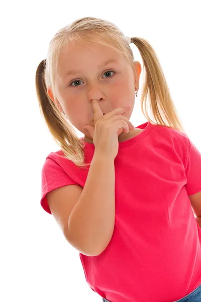 Klein meisje haar neus plukken — Stockfoto