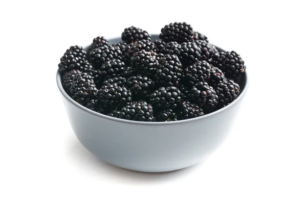 BlackBerry vruchten in kom — Stockfoto
