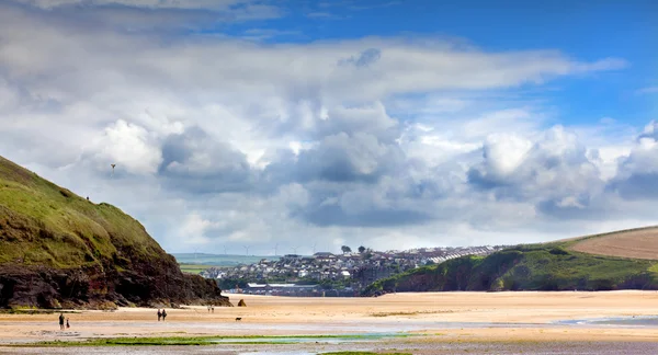 Cornwall İngiltere'de bay daymer, plaj manzara — Stok fotoğraf