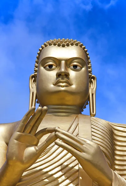 Obří zlatý buddha — Stock fotografie