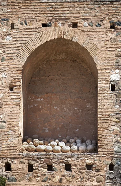 Alhambra muur uitsparing — Stockfoto