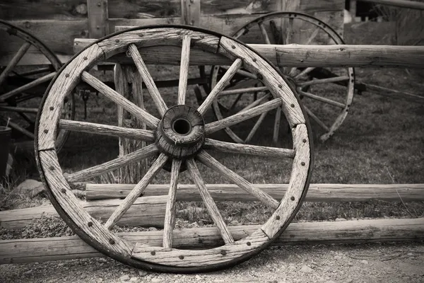 Vintage waterrad — Stockfoto