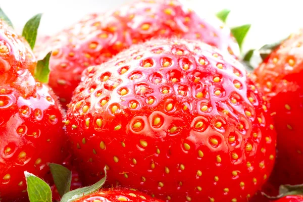 Schöne rote Erdbeeren — Stockfoto