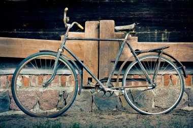 Old bicycle clipart