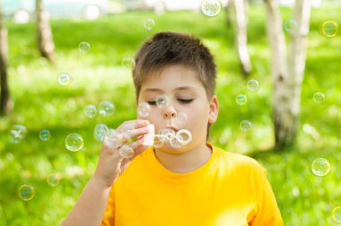 Çocuk blow bubbles Parkı