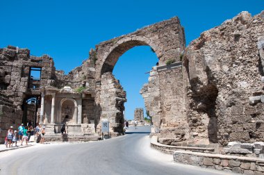 yan Türkiye'deki antik kentin kalıntıları