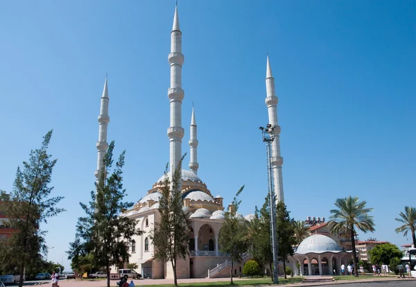 manavgat İlçesi cami. Türkiye.