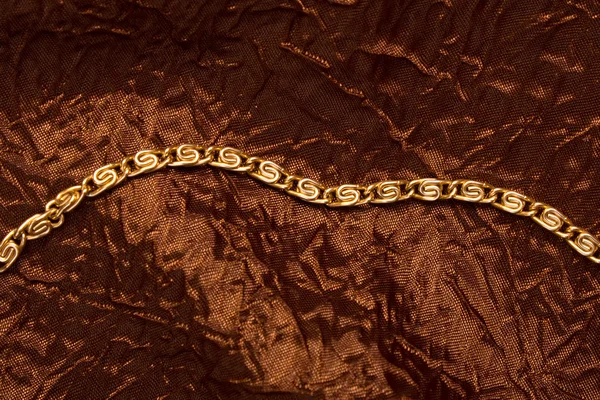 Золотая цепь — стоковое фото