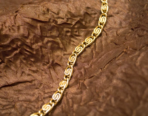 Золотая цепь — стоковое фото