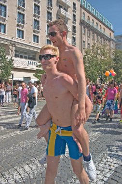 Prag gurur pararde 2012