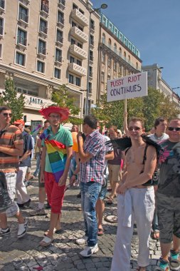 Prag gurur pararde 2012