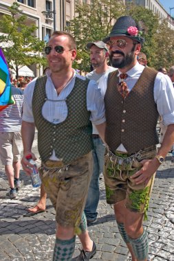 Prag gurur pararde 2012