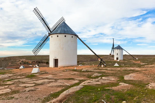 Hiszpański stare wiatraki — Zdjęcie stockowe