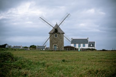 Brittany, Batı Fransa eski yeldeğirmeni