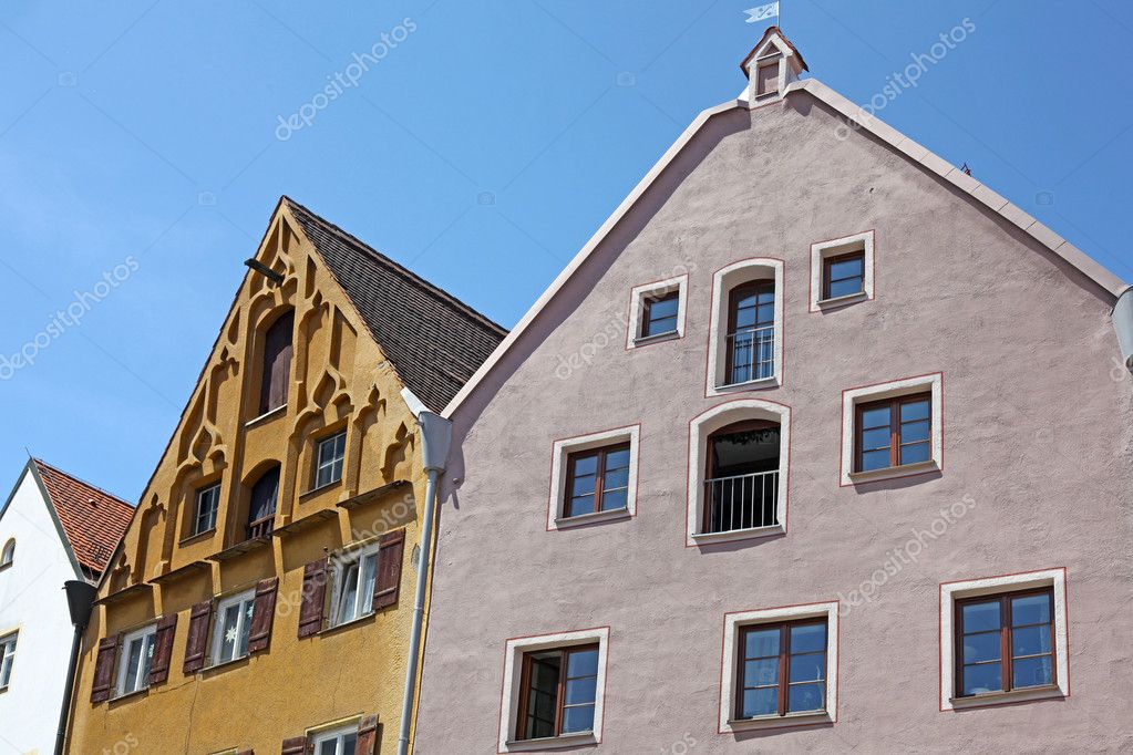 Beautiful colorful houses in Fussen, Bavaria, Germany — Stock Photo © Alexandra Lande 11003766