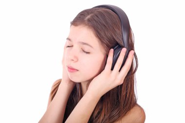 kulaklık ile müzik dinlemek güzel bir genç kız