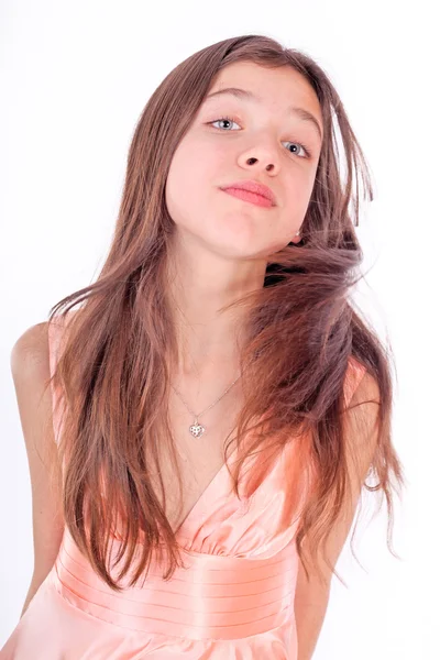 Menina adolescente agradável em vestido rosa — Fotografia de Stock