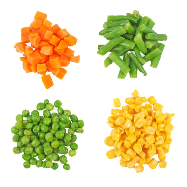 Sada různých zmrazené zeleniny izolované na bílém — Stock fotografie