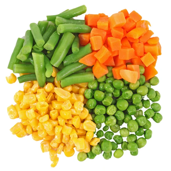 흰색에 분리되어 있는 여러 종류의 냉동 채소들 — 스톡 사진