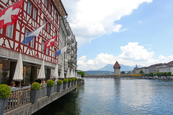 Vista della città sul fiume. Lucerna. Svizzera — Foto Stock