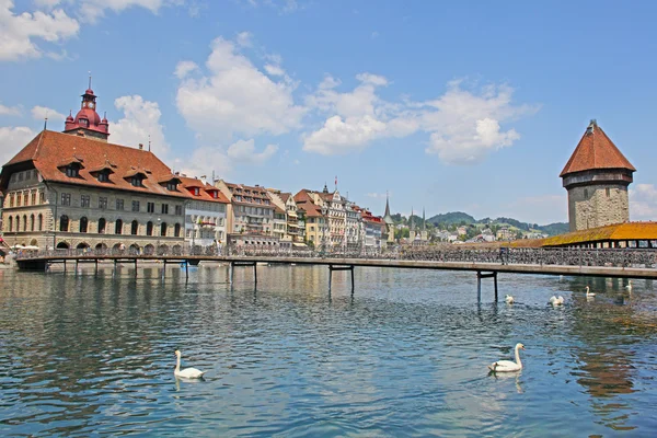 Vista della città sul fiume. Lucerna. Svizzera — Foto Stock