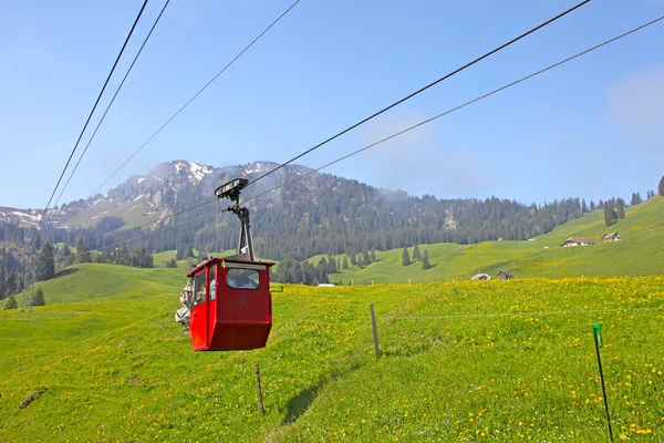 Kablo tren İsviçre — Stok fotoğraf