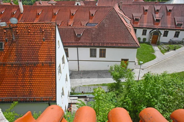 Hermosos techos de casas en Fussen, Baviera, Alemania —  Fotos de Stock