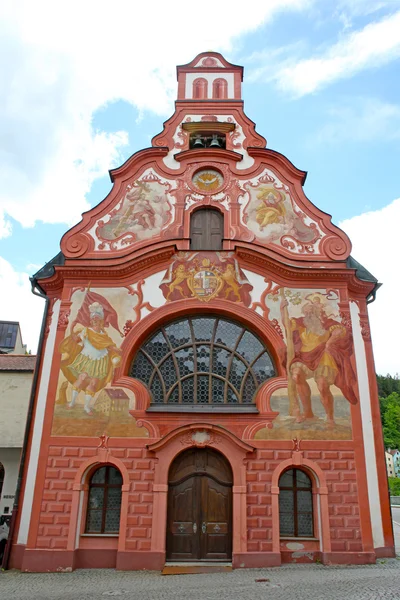 Vackra hus i Füssen, Bayern, Tyskland — Stockfoto