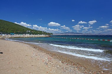 istanbul, Türkiye'de çekilen Prenses Island sahilde deniz