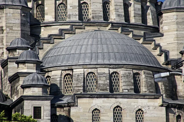 Neue moschee, eminonu, istanbul — Stockfoto