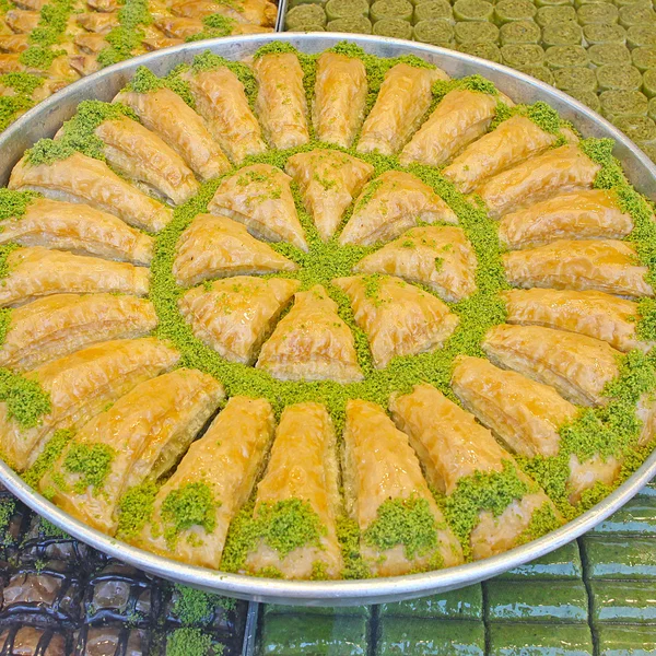 Surtido de delicias turcas propias tomadas en Estambul — Foto de Stock