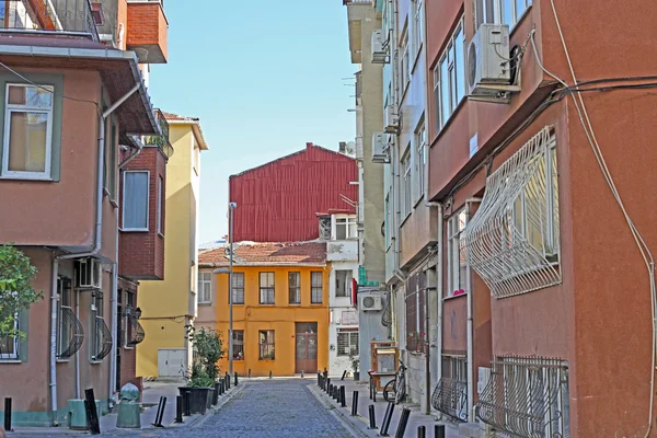 没有伊斯坦布尔的旧街道。土耳其，采取清晨 — 图库照片
