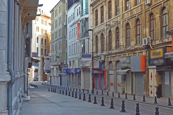 Stare ulice bez, Stambuł. Turcja, podjęte wcześnie rano — Zdjęcie stockowe