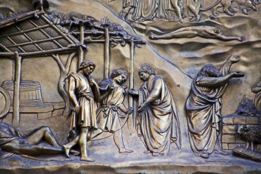 Ghiberti cennet vaftizhane bronz kapı duomo Katedrali Floransa İtalya kapı yağmalarına döküm.