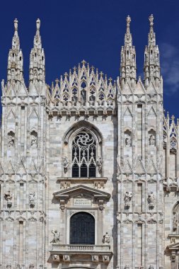 milan Cathedral (Duomo), Milan, italya cephe