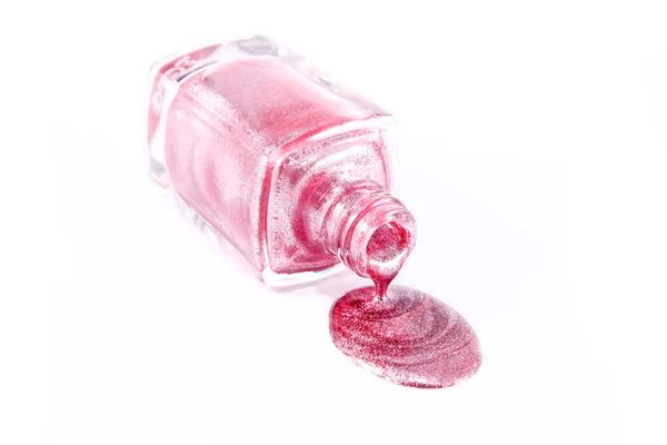 Flaska av den rosa nagellack isolerade — Stockfoto