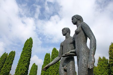 güzel oleshkiv kalesinde, Ukrayna çekilen el ele tutuşarak aand kadın erkek heykelleri