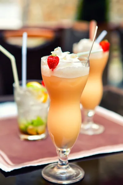 Summer fruit drink — Stock Photo, Image