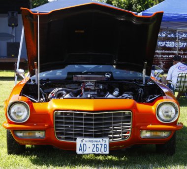 73 Chevy Camaro clipart