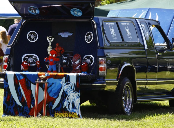 Spiderman pickup — Stockfoto
