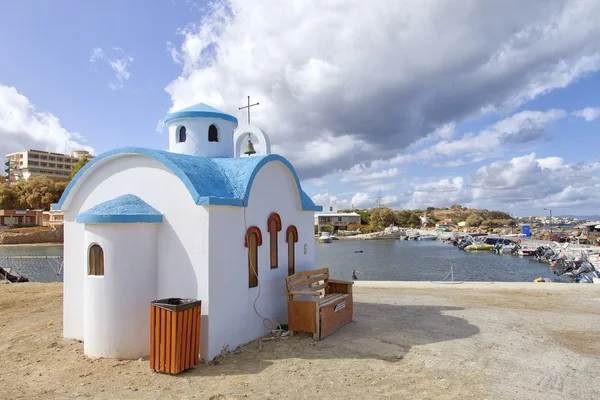 White church on crete — Stock Photo, Image