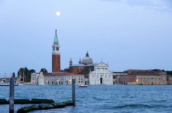 Einbruch der Dunkelheit in Venedig — Stockfoto