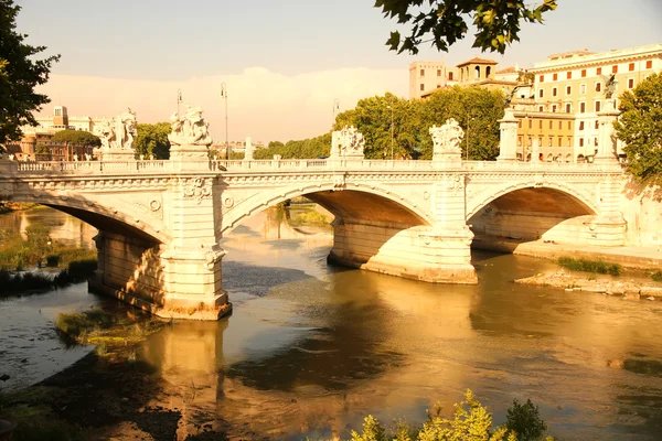 Ponte Vittorio Emanuele II à Rome — Photo
