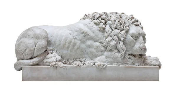 Estátua de mármore de um leão macho — Fotografia de Stock