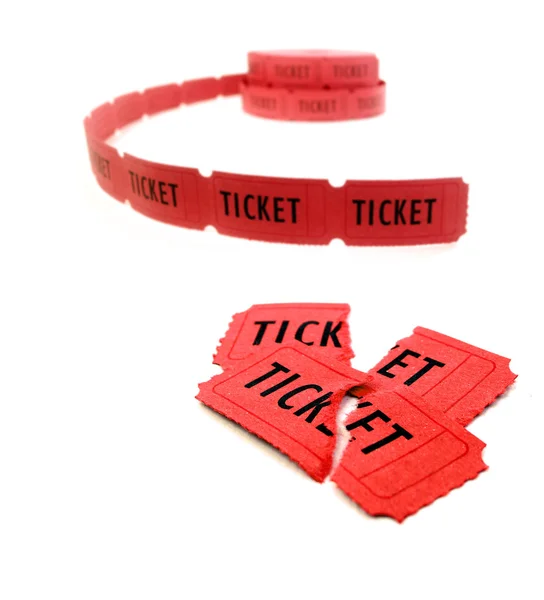Rode tickets voor toelating — Stockfoto