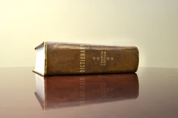 Masa üzerinde sözlük — Stok fotoğraf