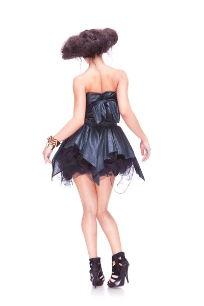 Fotografia mody panienka w elegancka sukienka — Zdjęcie stockowe