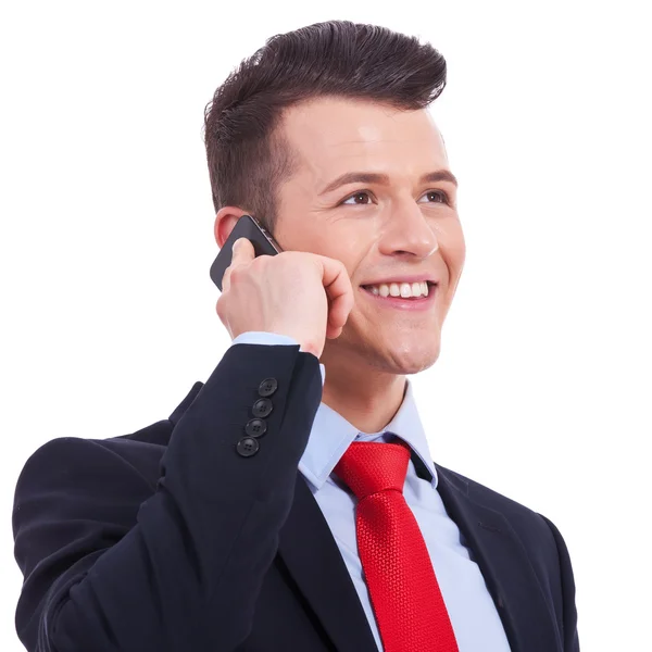 Obchodní muž mluví na mobilním telefonu — Stock fotografie